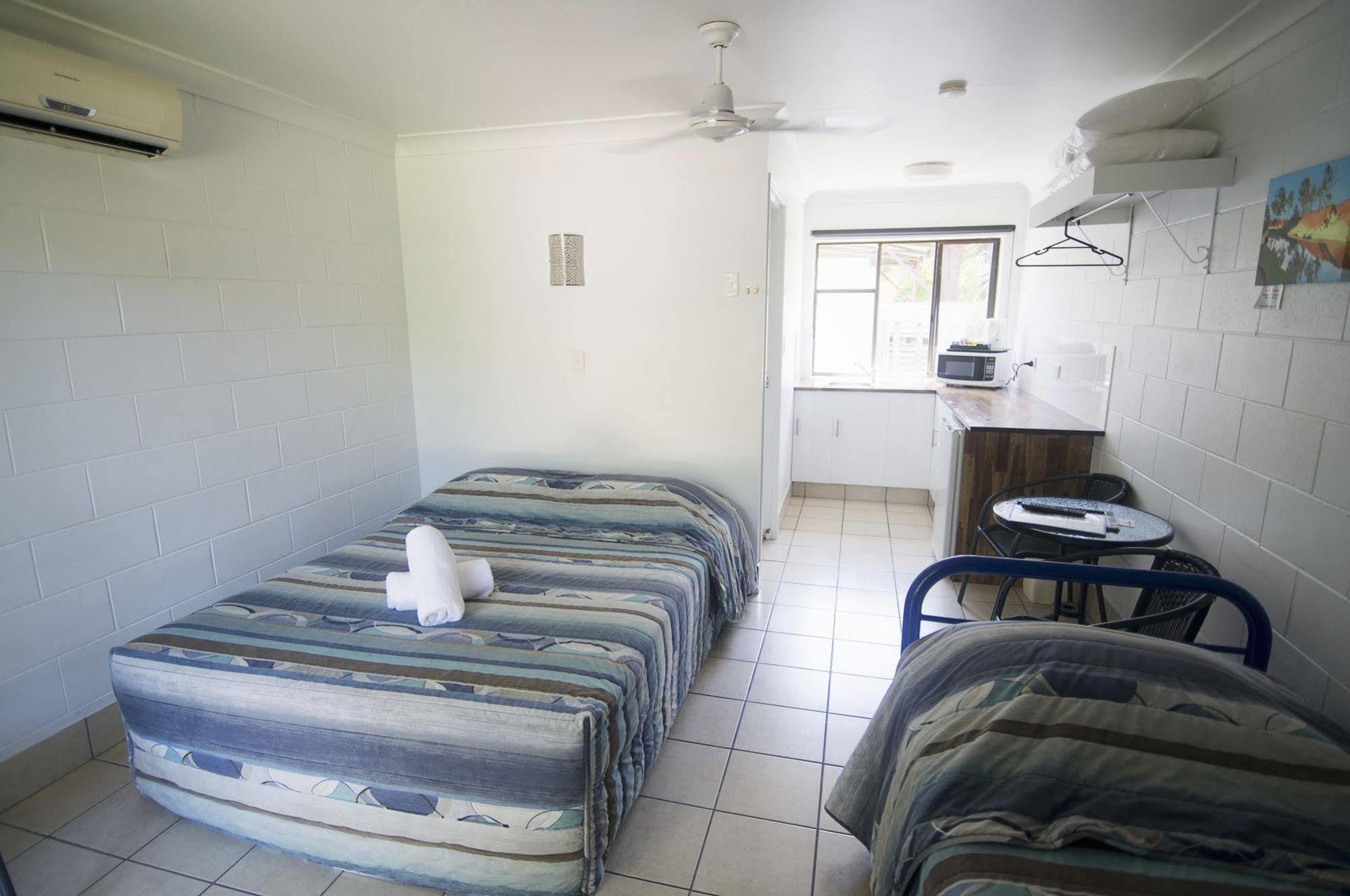 Cool Palms Motel Mackay Ngoại thất bức ảnh