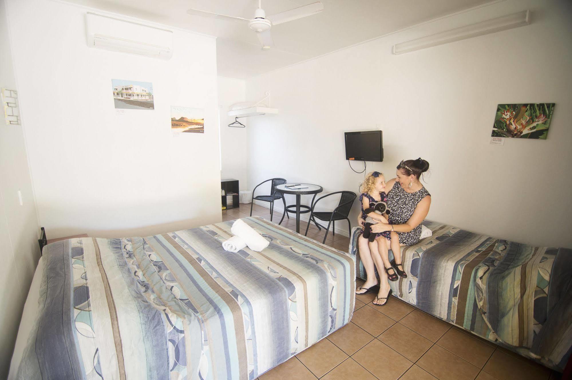 Cool Palms Motel Mackay Ngoại thất bức ảnh